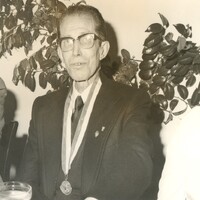 https://arquivo.bvvizela.pt/files/original/82e8319d73f688fccf277e91ed4f1e3bca32b53c.jpg