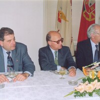 https://arquivo.bvvizela.pt/files/original/fa31f7e3e2d8f92265bf589c2a817c4934b33ac0.jpg