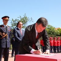 https://arquivo.bvvizela.pt/files/original/637ed60d790dd0925e99d1da1a30e0c7ce858cc7.jpg
