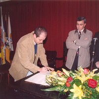 https://arquivo.bvvizela.pt/files/original/1bd8c2785f98ef8376a91052f00878a797453ae3.jpg