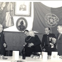 https://arquivo.bvvizela.pt/files/original/86d3d5e4bc164505bde7830e59c18a373c542ec7.jpg