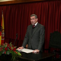https://arquivo.bvvizela.pt/files/original/2b3b205c37b976a490454cc665198d674e5e7d6f.jpg